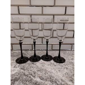 Set Of 4 Benson & Hedges Signature Collection Champagne Wine Glasses / Toasting